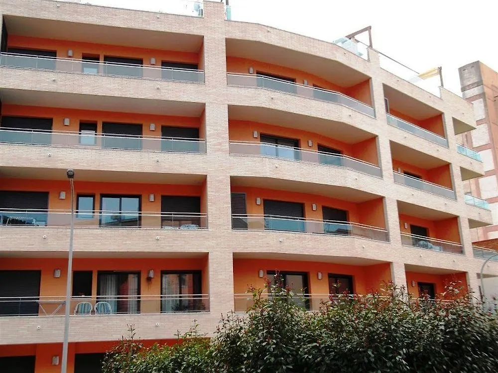 Eton Apartments Λορέτ Ντε Μαρ