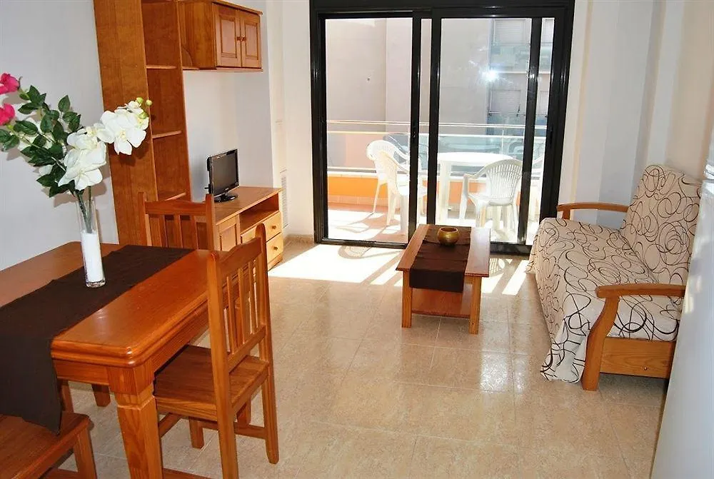 Eton Apartments Λορέτ Ντε Μαρ